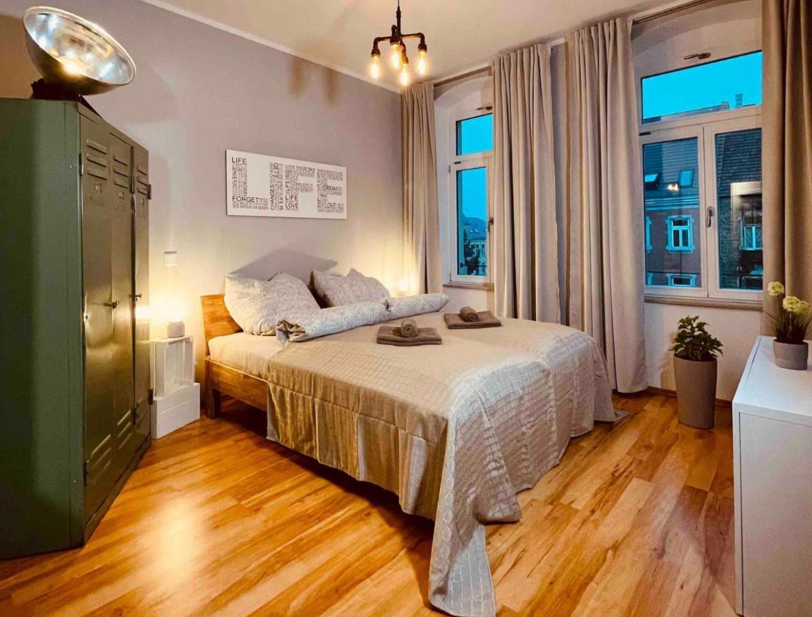 Edle Ferienwohnung - Industrial Style Dresda Esterno foto